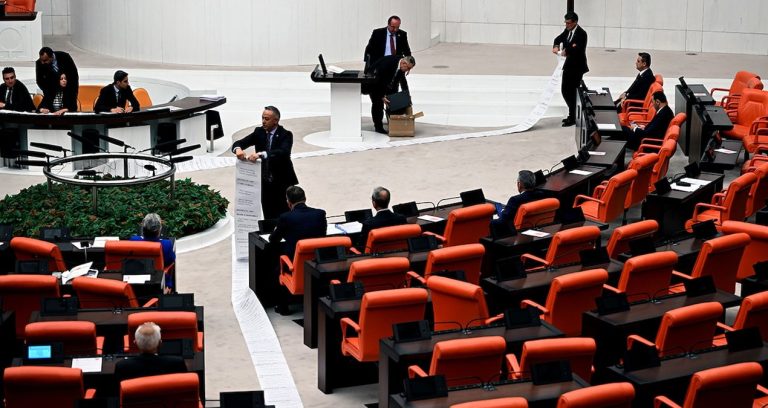 Assembly Reveals CHP Deputy's List of Multiple Public Salaries