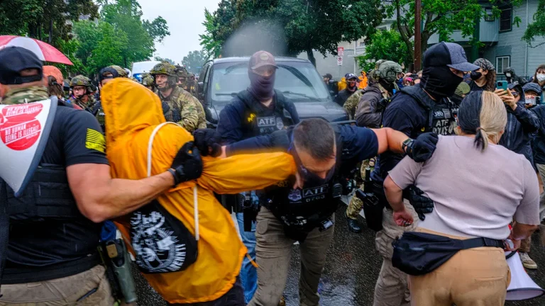 Protests Erupt in Minneapolis Over Mischaracterized Search Warrant Linked to ICE