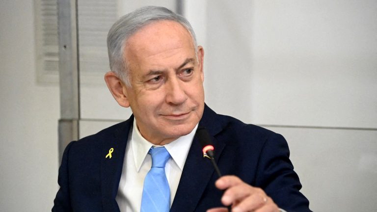 Israel's Netanyahu Coalition on Brink of Collapse, Early Elections Loom