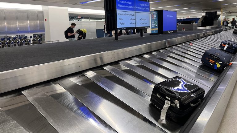 Police Rescue Toddler from X-ray Machine at Newark Airport