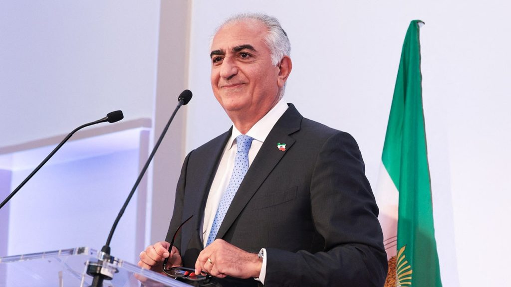 Exiled Prince Proposes Leadership for Democratic Transition in Iran as Regime Weakens