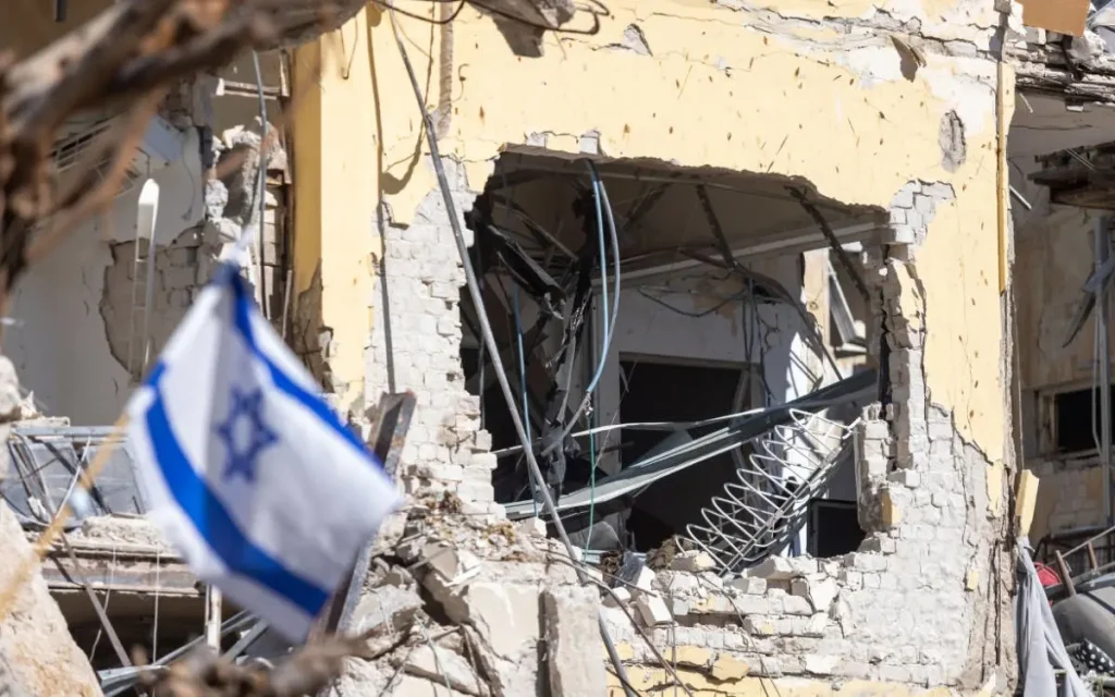 Strategy Shift: Support for Kurds Yields Success, Opposition Leads to Defeat Strategy Shift: Support for Kurds Yields Success, Opposition Leads to Defeat