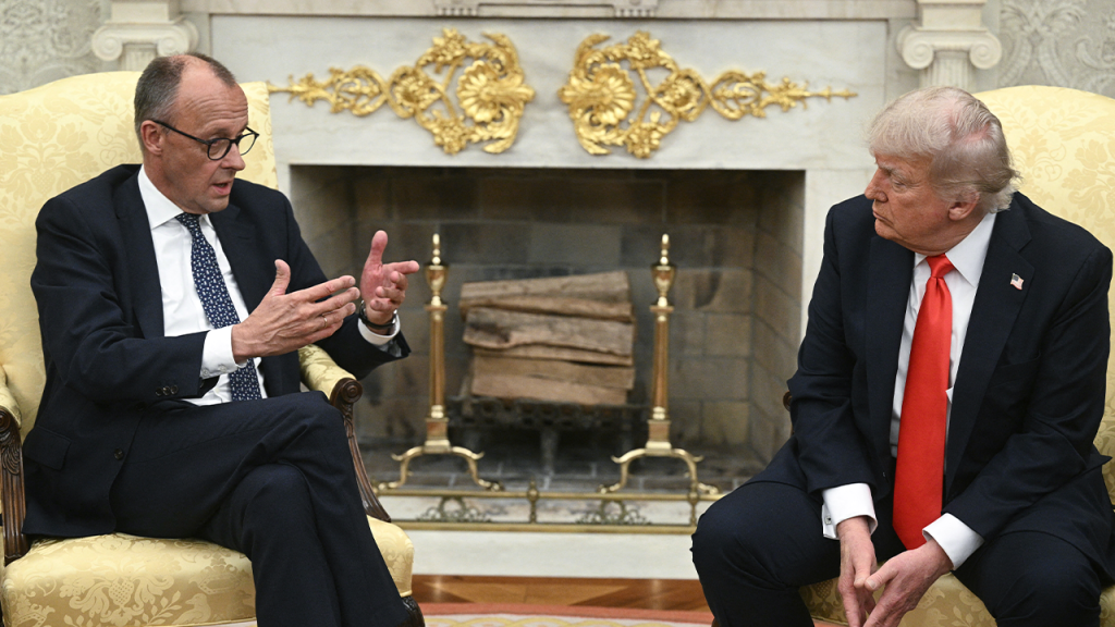 Trump Recommends 'Let Them Fight' Approach to Ukraine During Meeting with German Chancellor