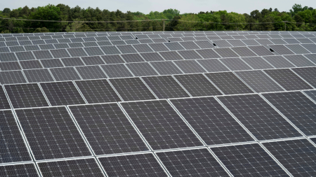 China's Solar Technology May Disrupt U.S. Commerce, Experts Warn