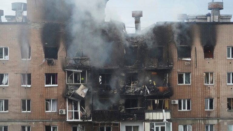 Russian Drone and Missile Strikes in Eastern Ukraine Result in Four Fatalities