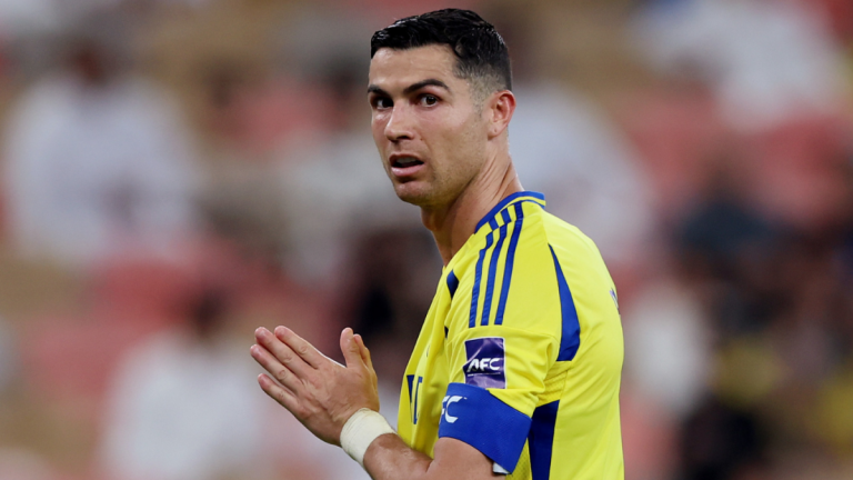 Cristiano Ronaldo Negotiates Al-Nassr Contract with Saudi Officials
