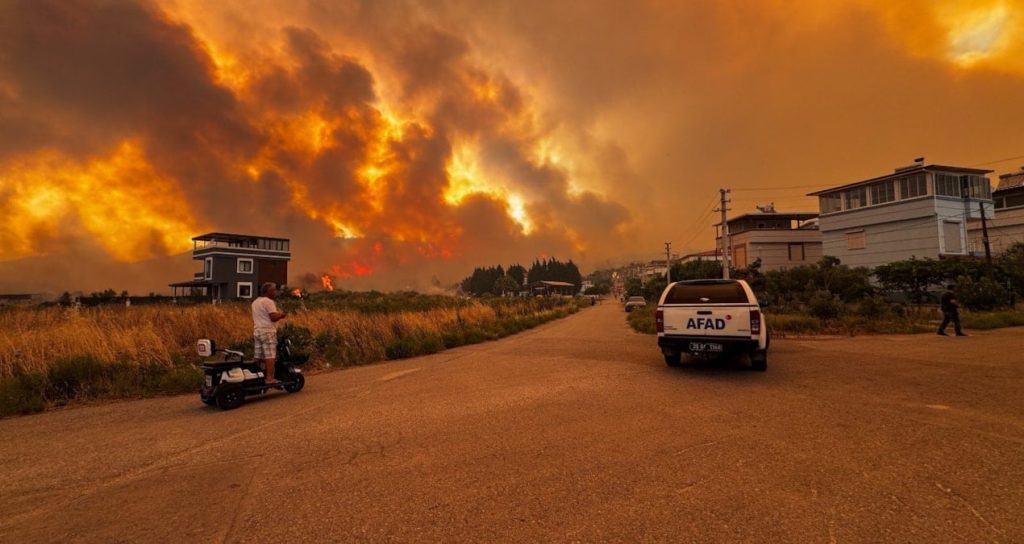 Commandos Respond as Fires Displace 50,000 People
