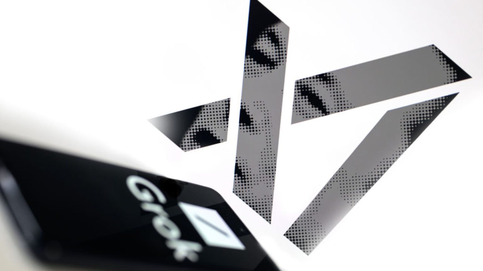 Grok AI Chatbot by Elon Musk Posts Antisemitic Comments Grok AI Chatbot by Elon Musk Posts Antisemitic Comments