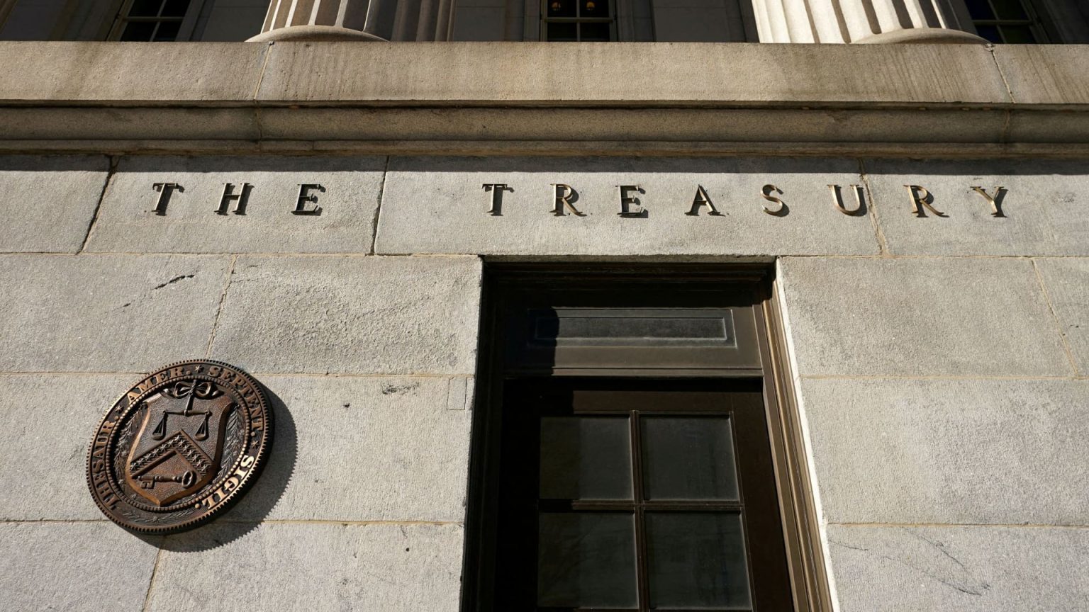 Treasury Reports Unexpected June Surplus Driven by Boost in Tariff Revenues Treasury Reports Unexpected June Surplus Driven by Boost in Tariff Revenues