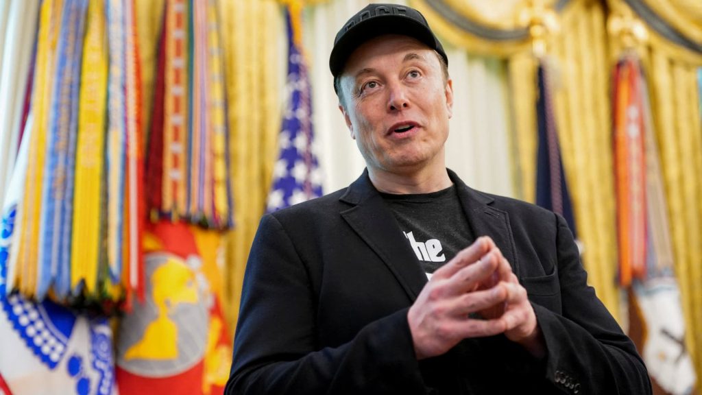 Musk's Influence Highlights Jury Selection in Tesla Autopilot Trial