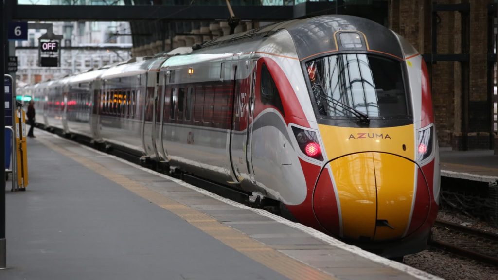 New Crisis Threatens Britain's Troubled Rail System