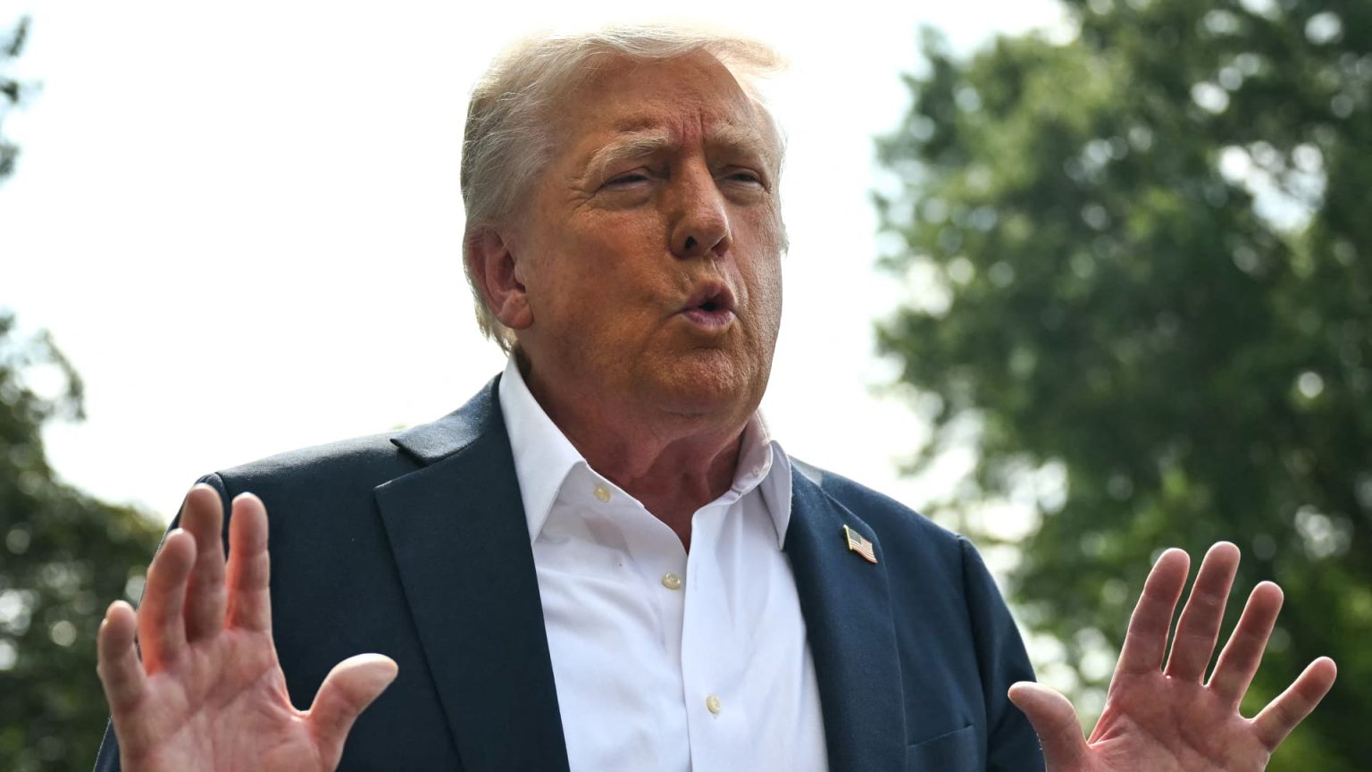 Trump Announces 19% Tariff in Indonesia Trade Deal Trump Announces 19% Tariff in Indonesia Trade Deal