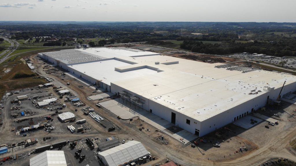 GM and LG to Enhance Tennessee Plant for Affordable EV Battery Production