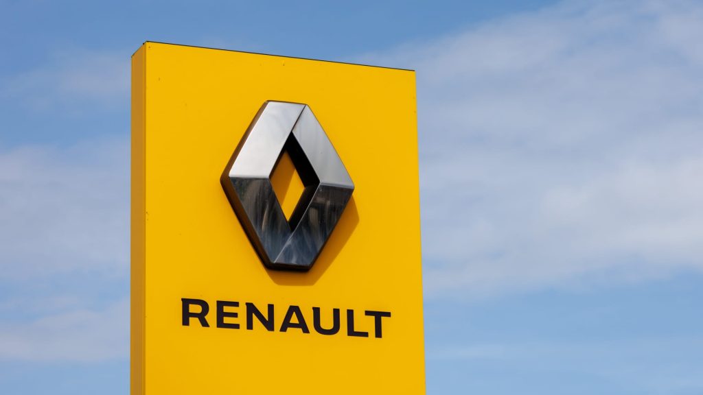 Renault Shares Decline Following Reduced 2025 Outlook