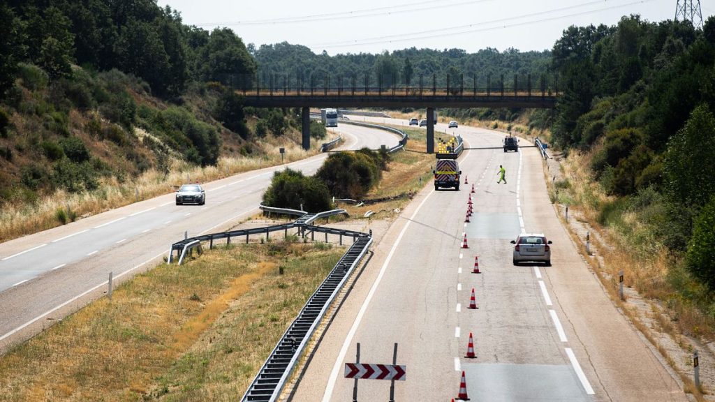 Spanish Police Investigate Speeding in Fatal Crash Involving Footballer and Brother