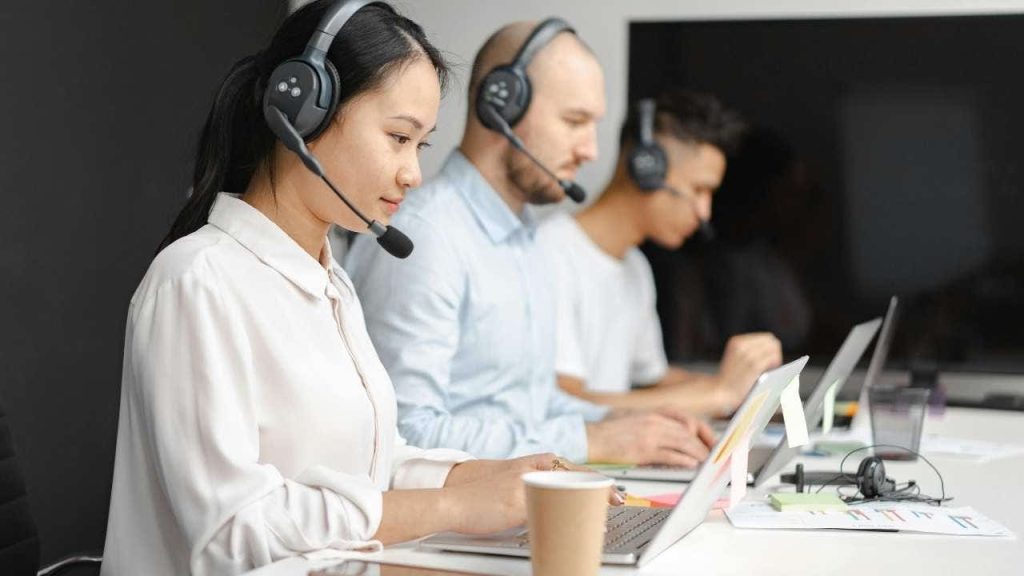 Study Finds 71% of Consumers Prefer Human Agents for Customer Service