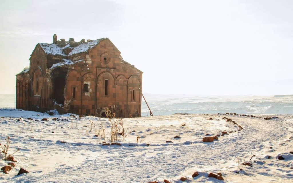 Criticism Mounts Over Plans to Reopen Ani Cathedral as Mosque Criticism Mounts Over Plans to Reopen Ani Cathedral as Mosque