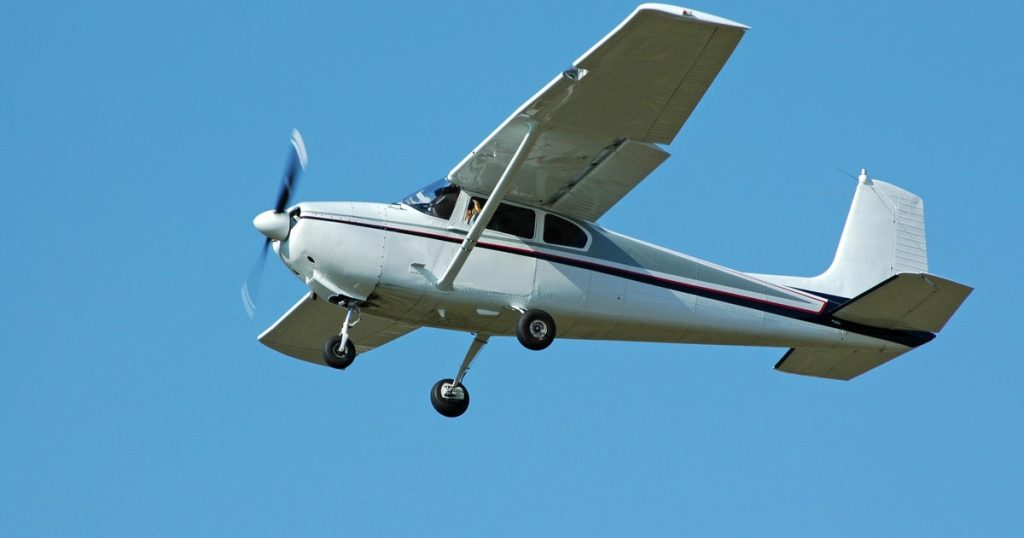 Two Student Pilots Die in Midair Collision in Canada