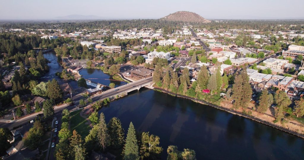 Top U.S. Cities for High Incomes and Work-Life Balance Revealed