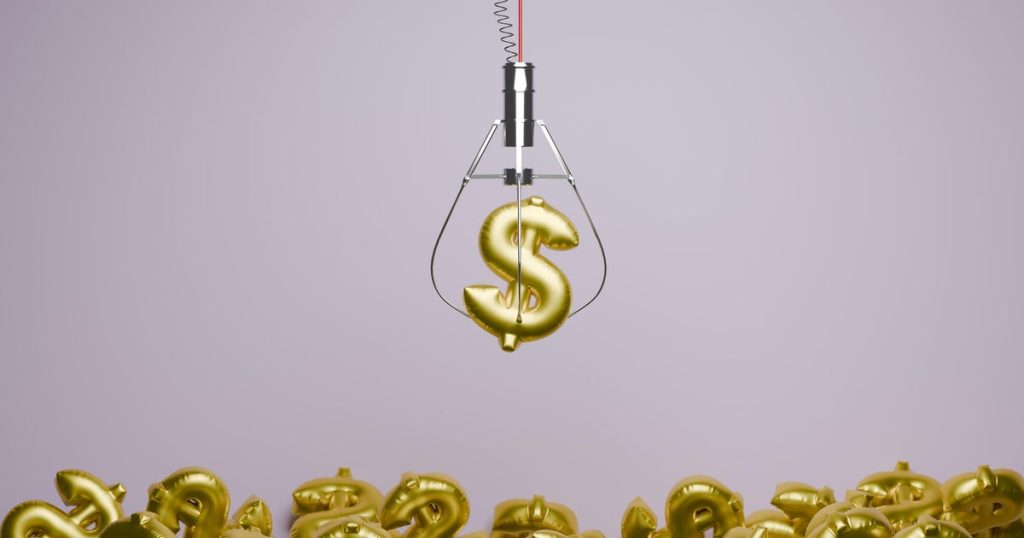 Comparing Earnings: $5,000 Long-Term CD vs. Money Market Account