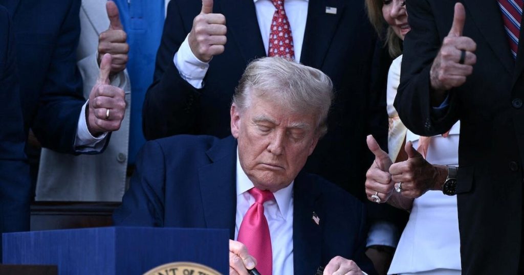 Judge Halts Trump's Efforts to Cut Planned Parenthood Funding in Legislation