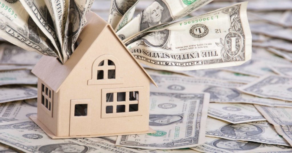 Real Estate Investors Increase U.S. Home Purchases Amid Rising Prices for Buyers