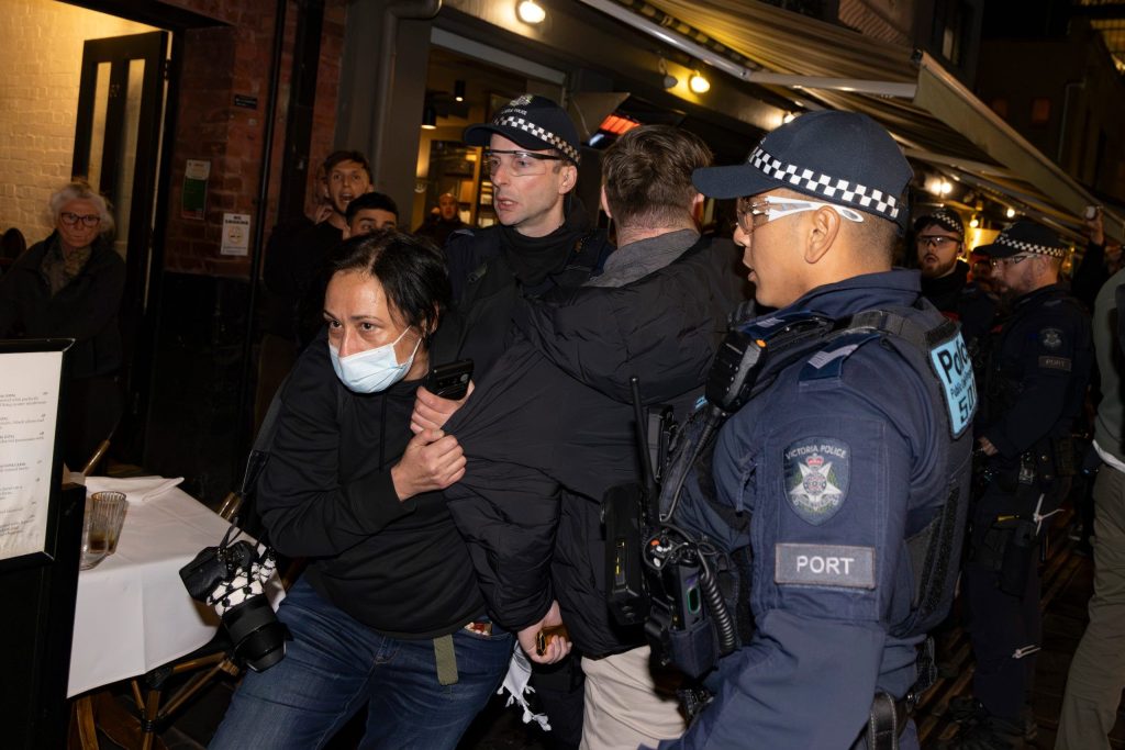 Australia Faces Antisemitic Attacks, Including Synagogue Arson on July 4