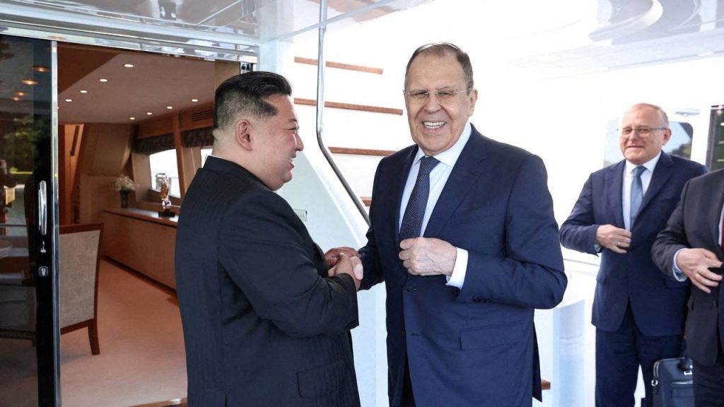 Lavrov Warns Against Military Alliances Aiming at Russia and North Korea