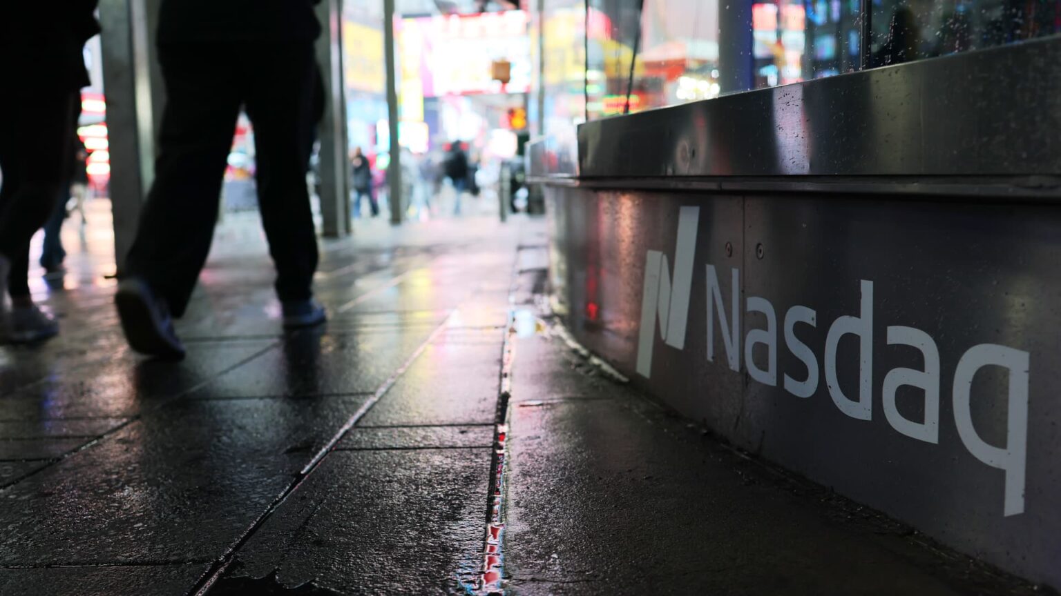 Nasdaq’s New Rules Pave the Way for Stricter Listings for Small Chinese Firms Nasdaq's New Rules Pave the Way for Stricter Listings for Small Chinese Firms
