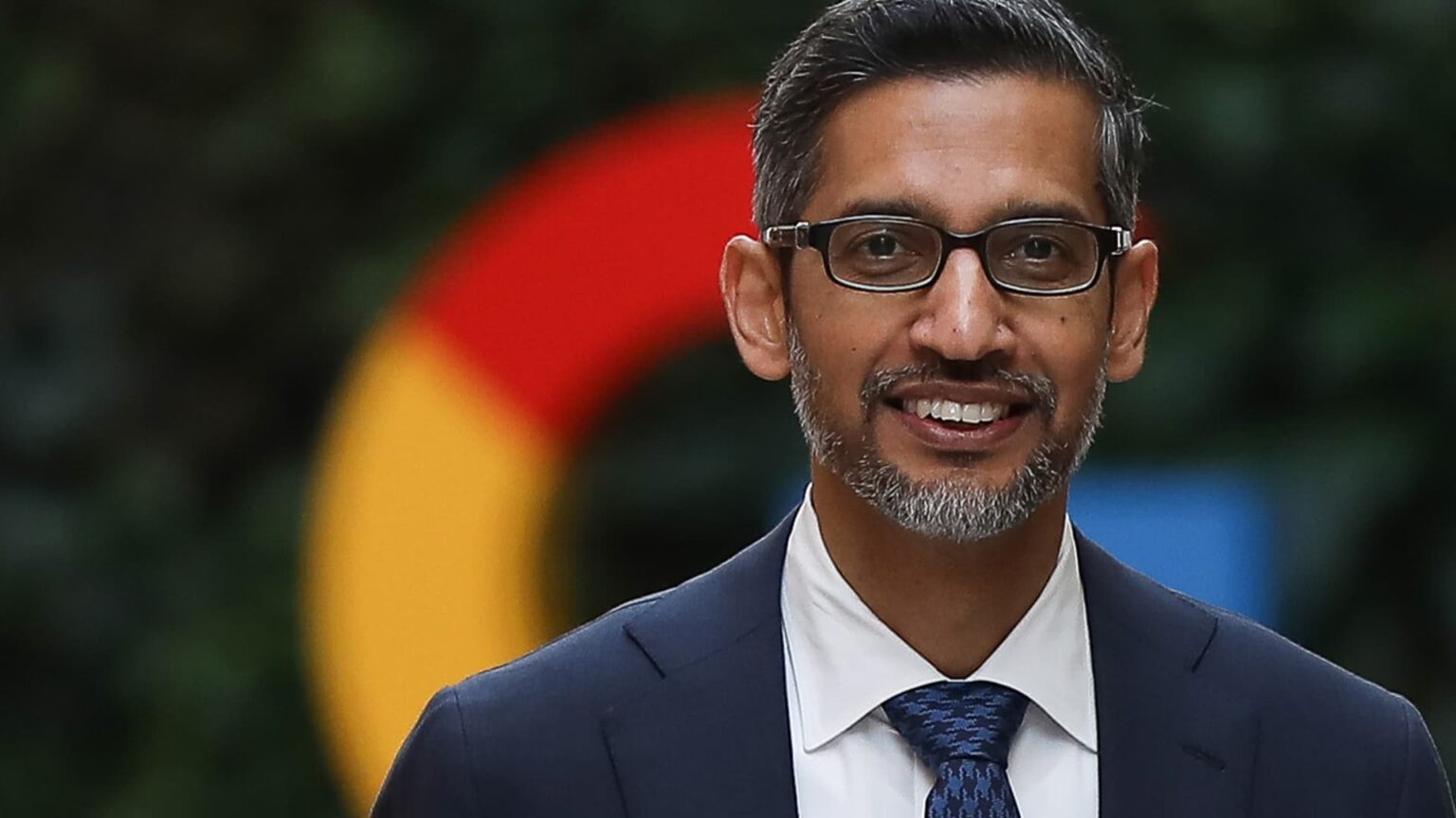 Alphabet Shares Rise as Google Dodges Antitrust Breakup Threat