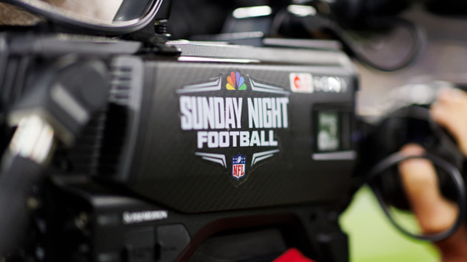 YouTube TV and NBCUniversal Signal Potential Carriage Dispute YouTube TV and NBCUniversal Signal Potential Carriage Dispute