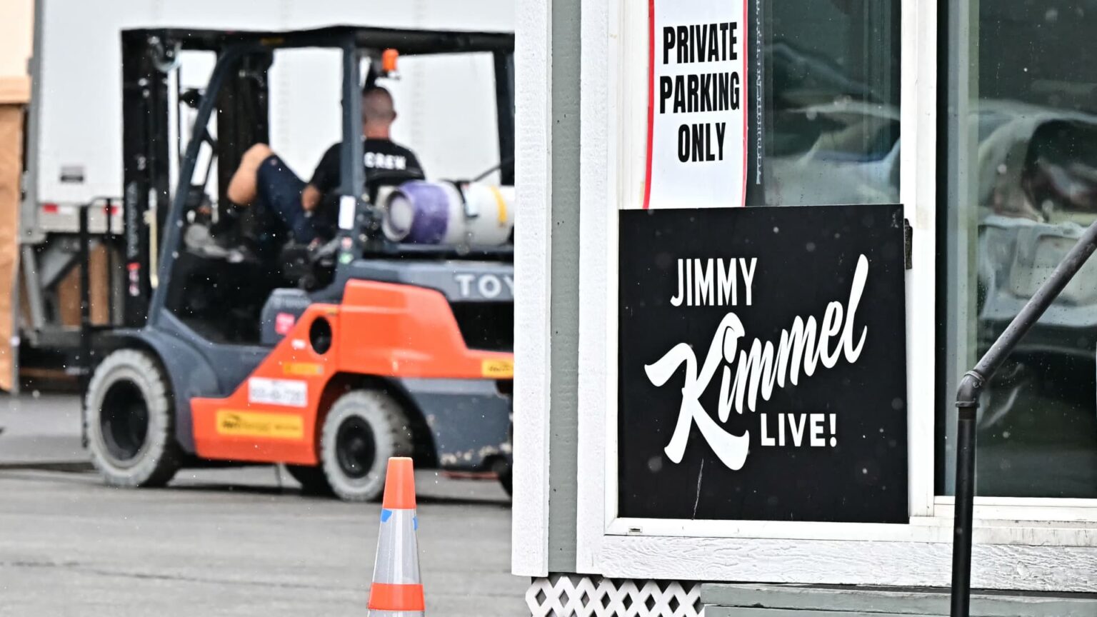 Trump Threatens Broadcast Station Licenses Amid Regulatory Debates Trump Threatens Broadcast Station Licenses Amid Regulatory Debates