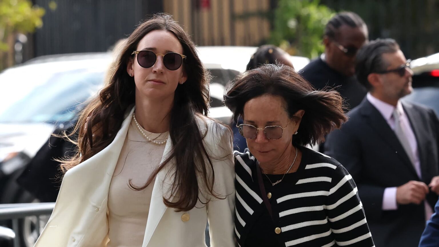 Woman Sentenced to 7 Years for Bank Fraud Scheme Woman Sentenced to 7 Years for Bank Fraud Scheme