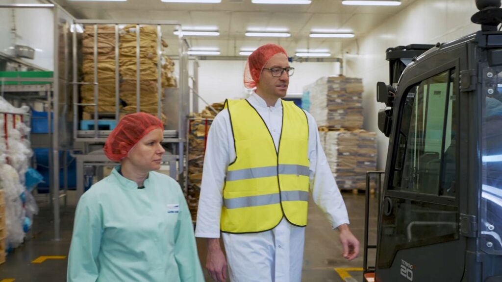 Can Fish Fraud Be Stopped? Watch Episode 1 of "The Food Detectives"