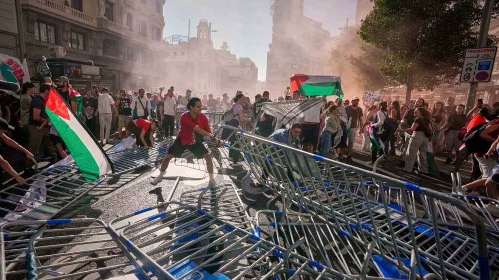 Spain's PM Calls for Israel's Exclusion from Sports Events Amid Gaza Conflict