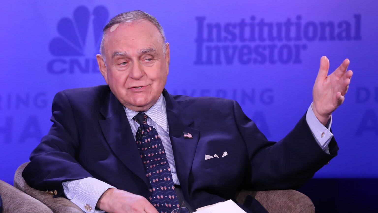 Cooperman Warns Bull Market Has Entered Risky Phase Identified by Buffett