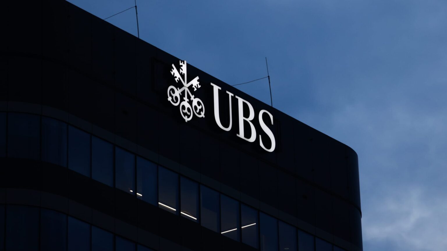 UBS Targets Key European Sectors to Navigate Currency Volatility