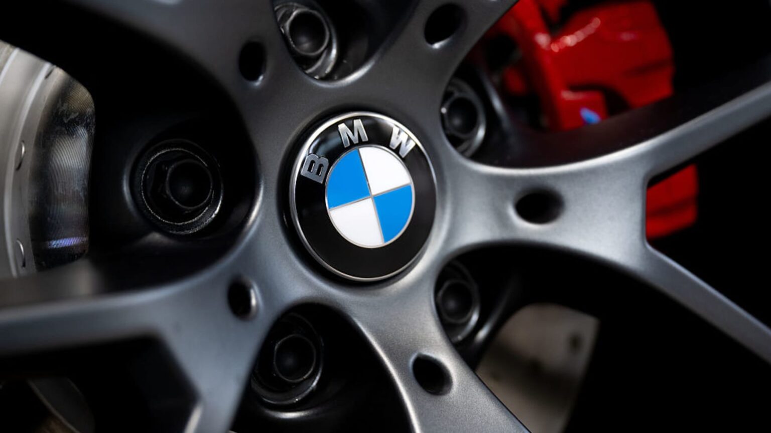 Auto Industry Faces Turmoil as EU Implements New Steel Tariffs Auto Industry Faces Turmoil as EU Implements New Steel Tariffs