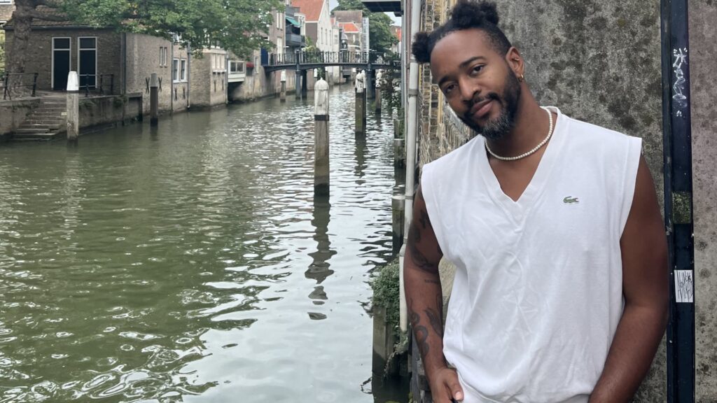 American Expat Moves to Netherlands at Age 30