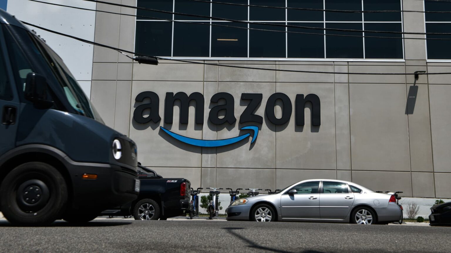 Tech Giants Face Market Volatility Amid Mixed Earnings Reports Tech Giants Face Market Volatility Amid Mixed Earnings Reports