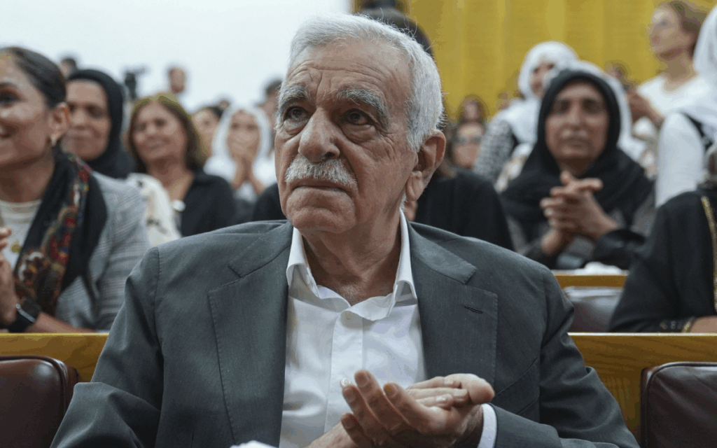 Kurdish Politician Acquitted, Restores Mayoral Status