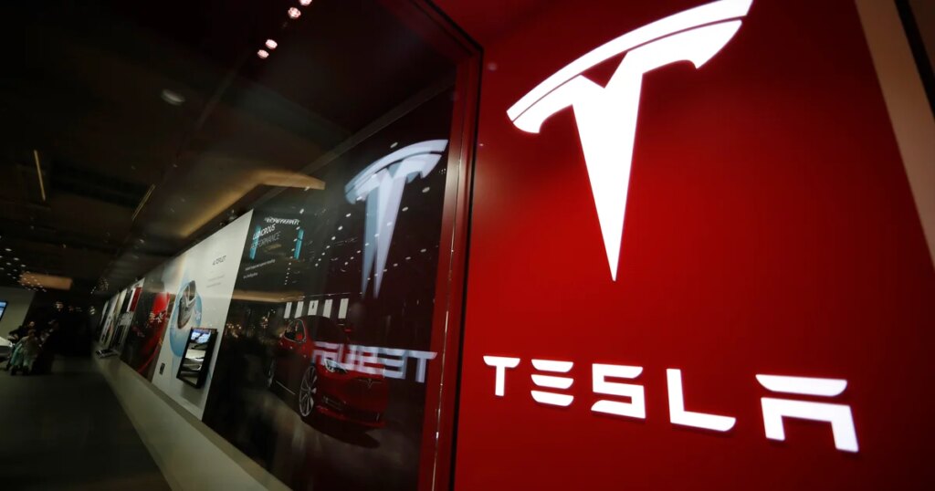 Tesla Under Federal Investigation for Faulty Door Handles on Model Y