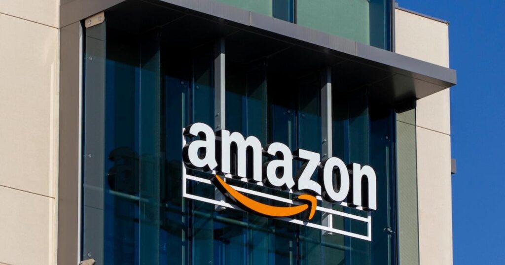 Amazon to Cut 14,000 Jobs Amid AI Integration Efforts Amazon to Cut 14,000 Jobs Amid AI Integration Efforts