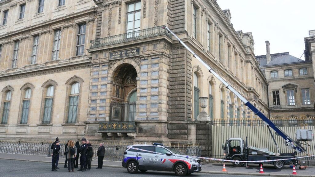 Louvre Director Acknowledges Major Security Failures Following $100 Million Heist