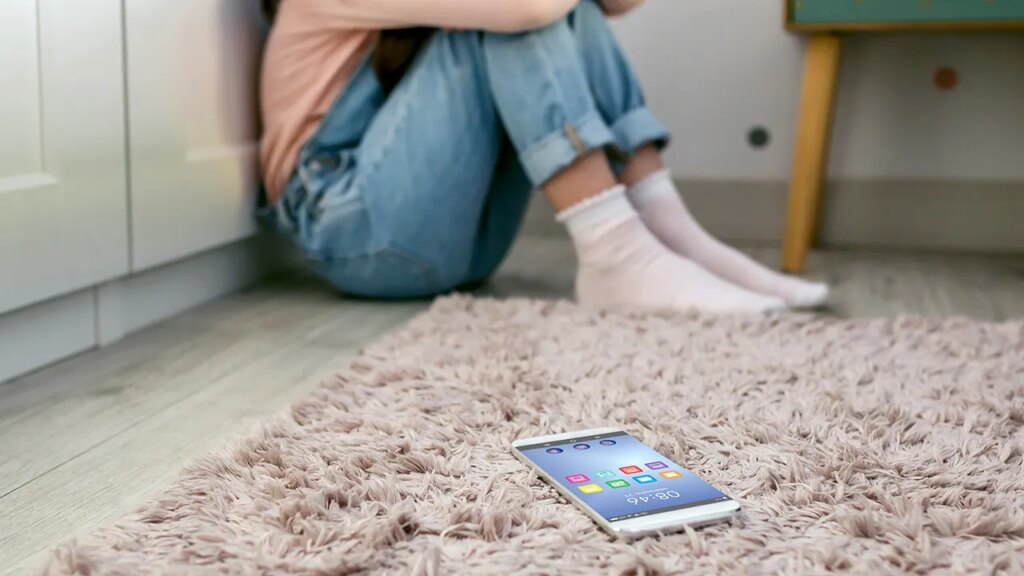 New Jersey Teen Sues AI Firm Over Creation of Fake Nude Images New Jersey Teen Sues AI Firm Over Creation of Fake Nude Images