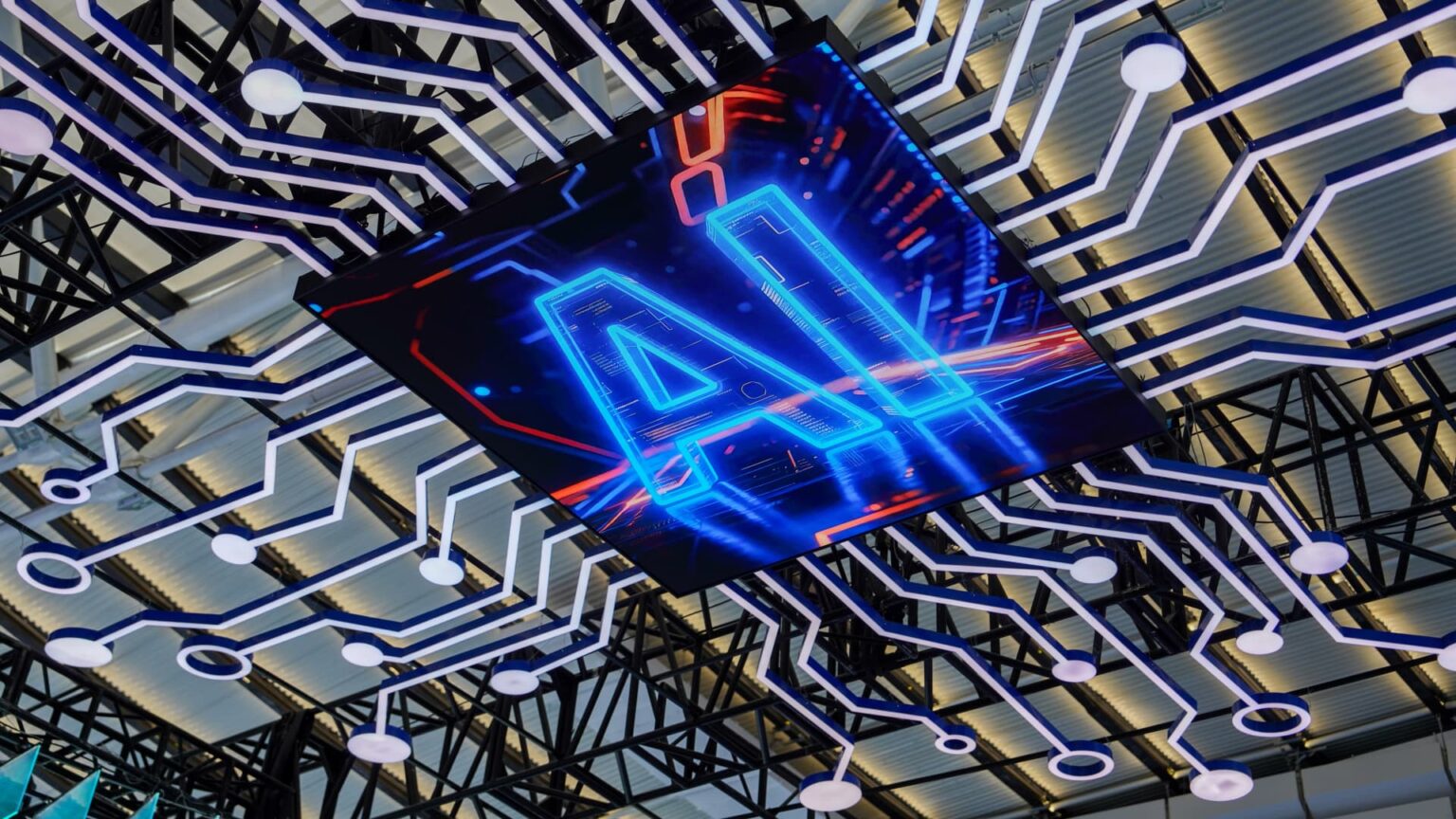 China's Earnings Season Reveals AI Beneficiaries