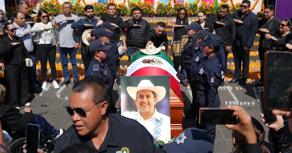 Gunmen Kill Mayor Who Advocated for Action Against Violent Crime in Mexico