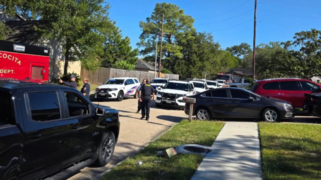 Off-Duty Deputy Shoots Man Attempting to Enter Car with Child in Texas