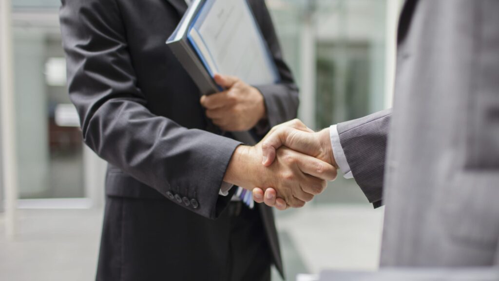 Fed Rate Cut May Stimulate Private Equity Dealmaking Amid IPO Slowdown