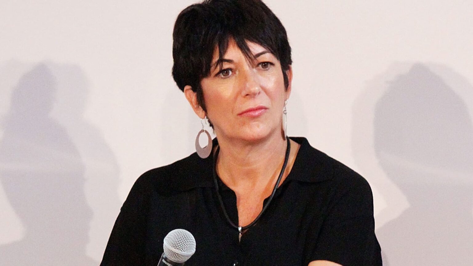 Ghislaine Maxwell Seeks to Overturn Sex Crime Conviction Ghislaine Maxwell Seeks to Overturn Sex Crime Conviction